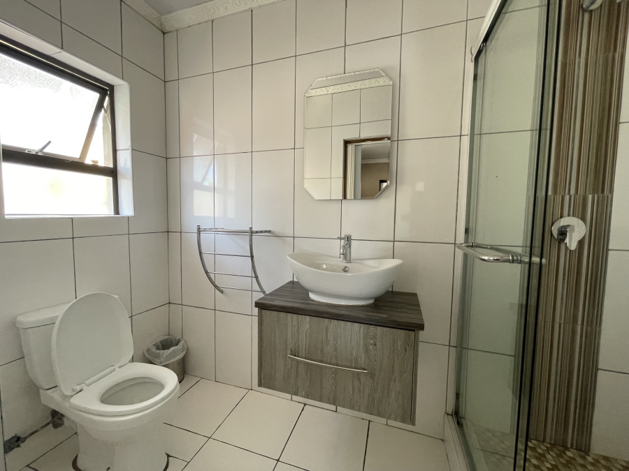 24 Bedroom Property for Sale in Amalinda Eastern Cape